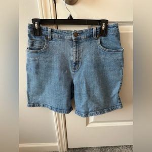 Jones Sport Jean Shorts Size 6